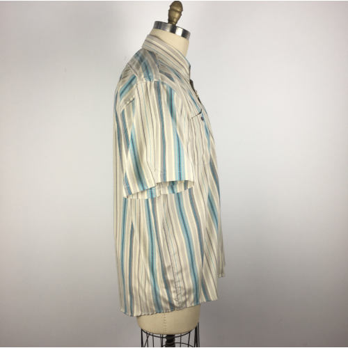 Men's striped plus size beach shirts short sleeve