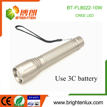 โรงงานค้าส่ง 3C เซลล์ขับเคลื่อนด้วยการซูมสูงระยะไกลระยะไกลระยะไกลโลหะ 10W LED Cree ไฟฉายไฟฉายคบเพลิงพร้อมสายรัดข้อมือ