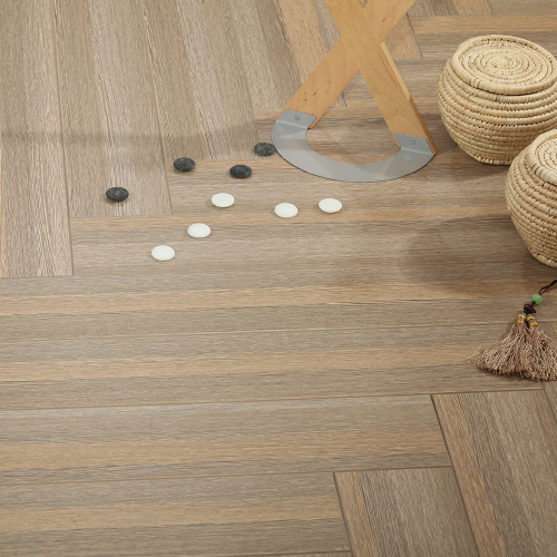 Between Vinyl Flooring and Laminate Flooring