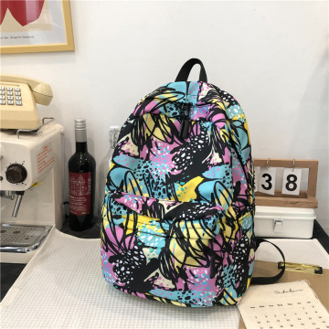 Ins Inspired Hot Hot Backsual Backual Propack: Graffiti Design و Nylon Material و Waterproof Transfer Printing