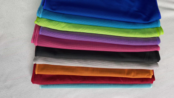 Cold feeling towel