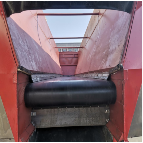Flatbed Semi Trailer HLV9406ZLS-Conveyor Belt Dump Semi-trailer Factory