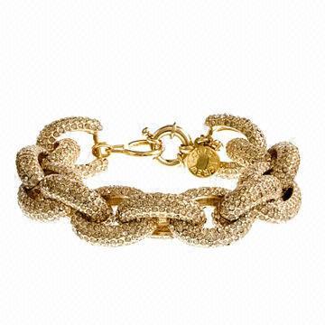 Link bracelet with classic pave