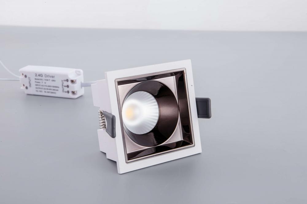 7W 6000K 2.4G Remote Control Led Square Spotlight-Aluminum