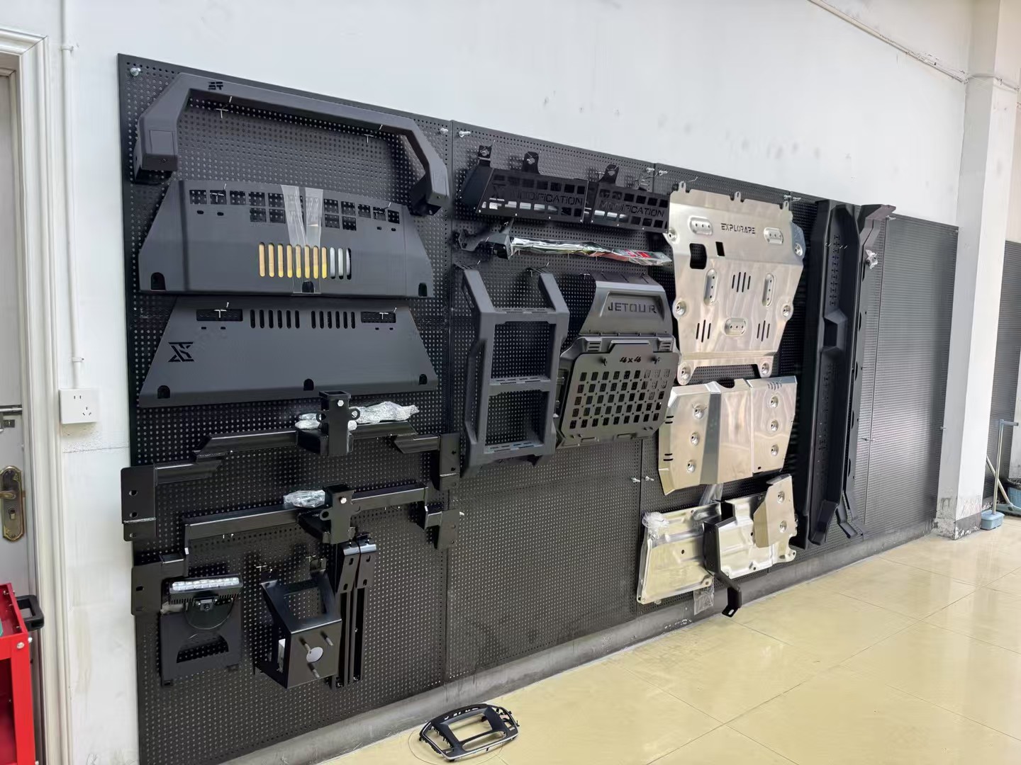 Jetour SUV accessories - compatible with off-road vehicle refit parts and performance shock absorbers