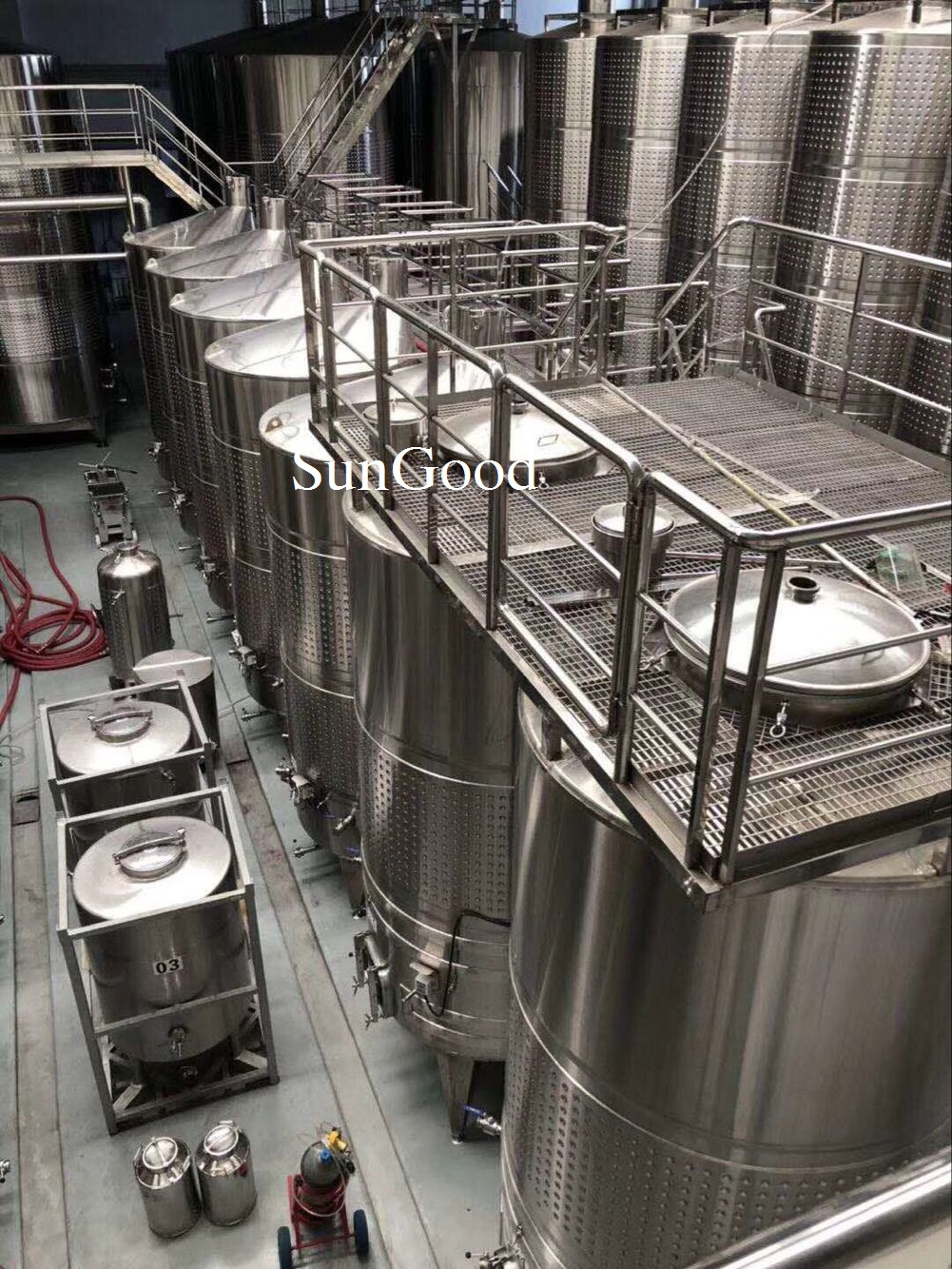 Bodega/sidra/vino/blanco/uva/acero inoxidable fermentador/recipiente con chaqueta de enfriamiento/tanque de transporte/tanque de mezcla