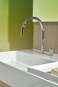 chrome widespread bathroom faucet