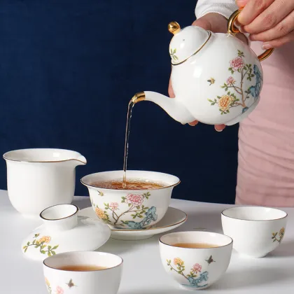 China Supplier Custom Design Chinese Style Royal Bone China Tea Set