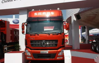 Excellent Performance 6X4 Tractor Head/Cummins Truck