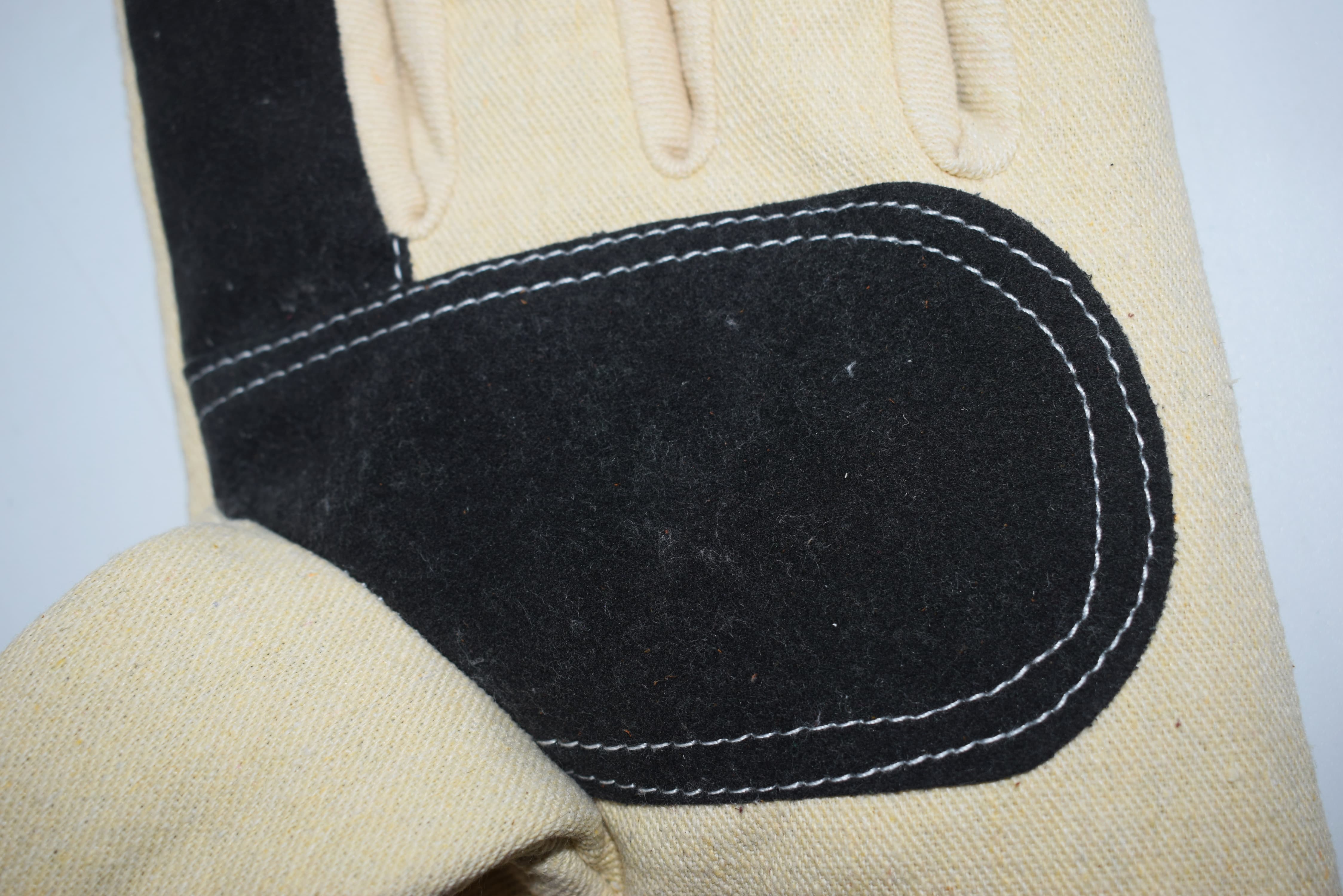 24-line yellow canvas thick protective gloves