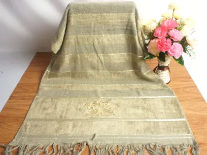 Tassels Embroidery Bamboo Bath Towel Decorative Bath Towel