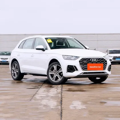 Midsize 5-seater SUV AUDI Q5L