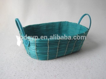 Oval Corn Husk Storage Basket with Handle