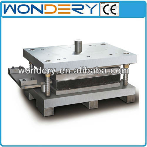 Laminated Type Evaporator Oil Joint Progressive Die/mold, High Quality