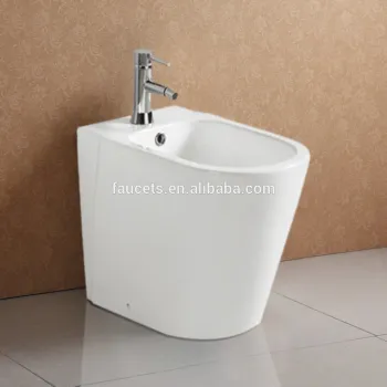 White Glazed Ceramic Sanitary Ware Bidet