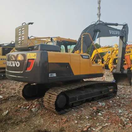 Secondhand Volvo EC220DL and EC220 Excavators: Affordable 20Ton Construction Equipment