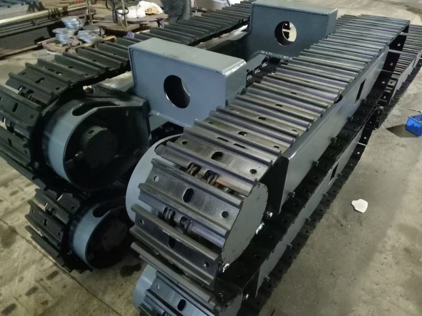 Enjin carian casis crawler 0.5-120ton disesuaikan