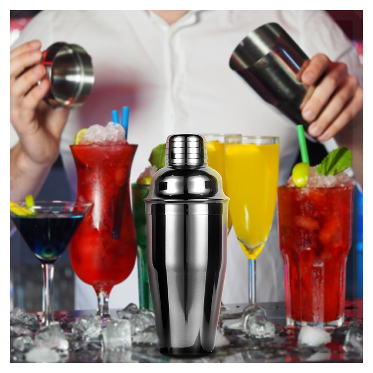 Cocktail Shaker aus Edelstahl gut mischen