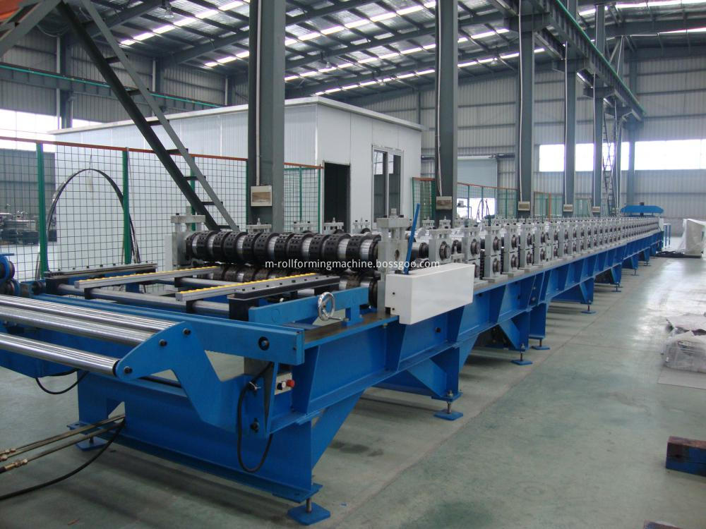 Floor deck profile roll forming line