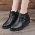 Anti slip flat bottomed grandma's short boots