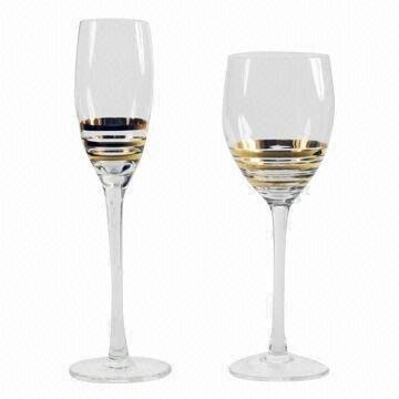 Mouth-blown Wine Glasses, Various Sizes are Available, Customized Specifications are Accepted