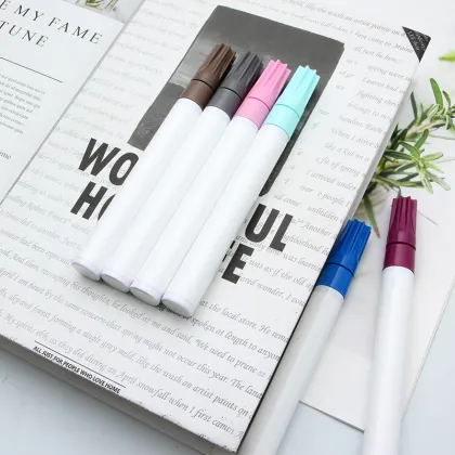 Monami Pen Laminated Paper Glass Oil Paint Marker