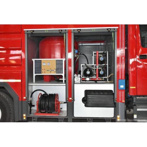 SINOTRUK HOWO 4X2 Military fire fighting truck