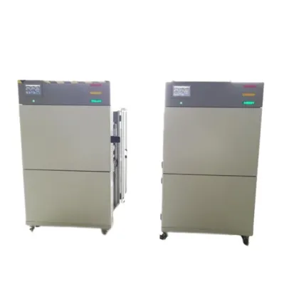 Xenon lamp aging test chamber