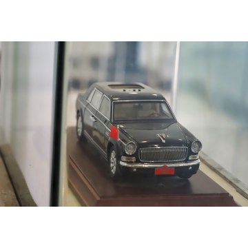 Hongqi H7 family sedan