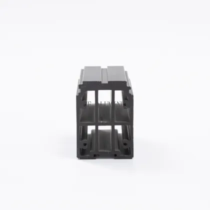 Porous sealed heat dissipation pipe