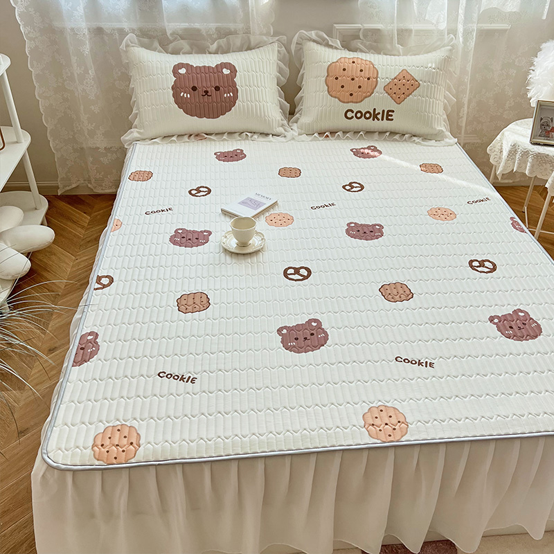 Bộ váy duvet cảm giác mát mẻ với bộ vỏ gối