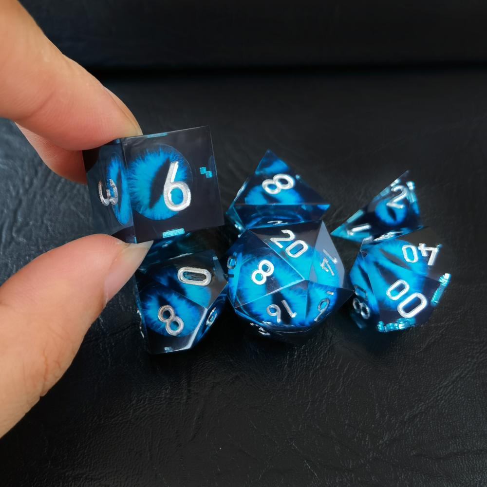 Dungeons And Dragons Resin Dragon Eye Dice 6