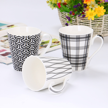 European modern style ceramic mug custom