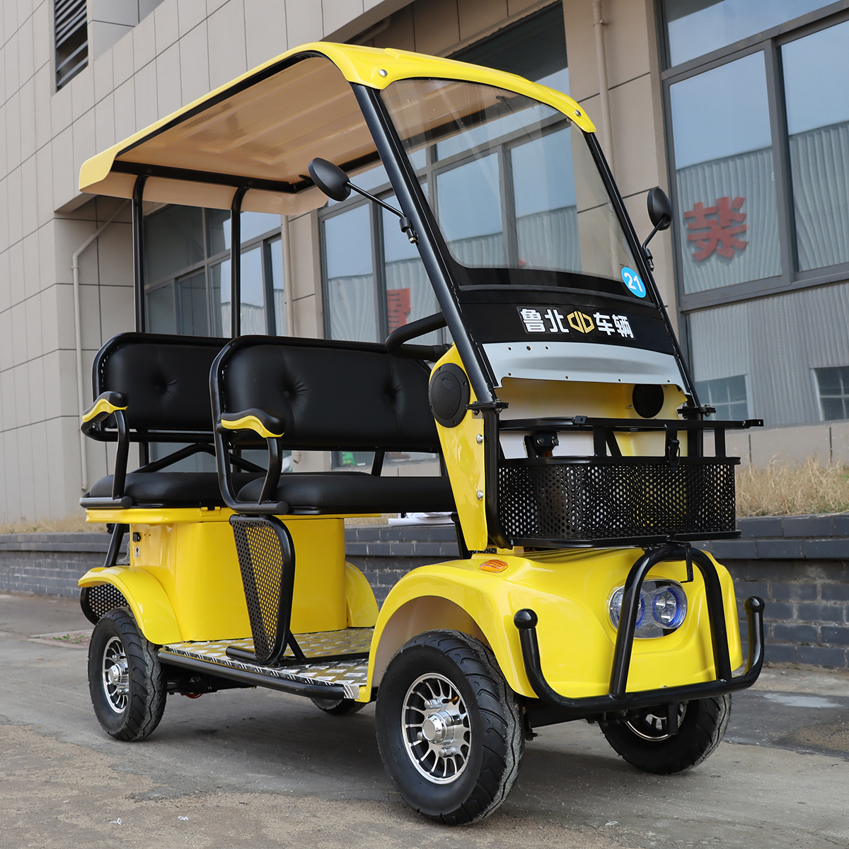 4 Wheel Electric Sightseeing Vehicle