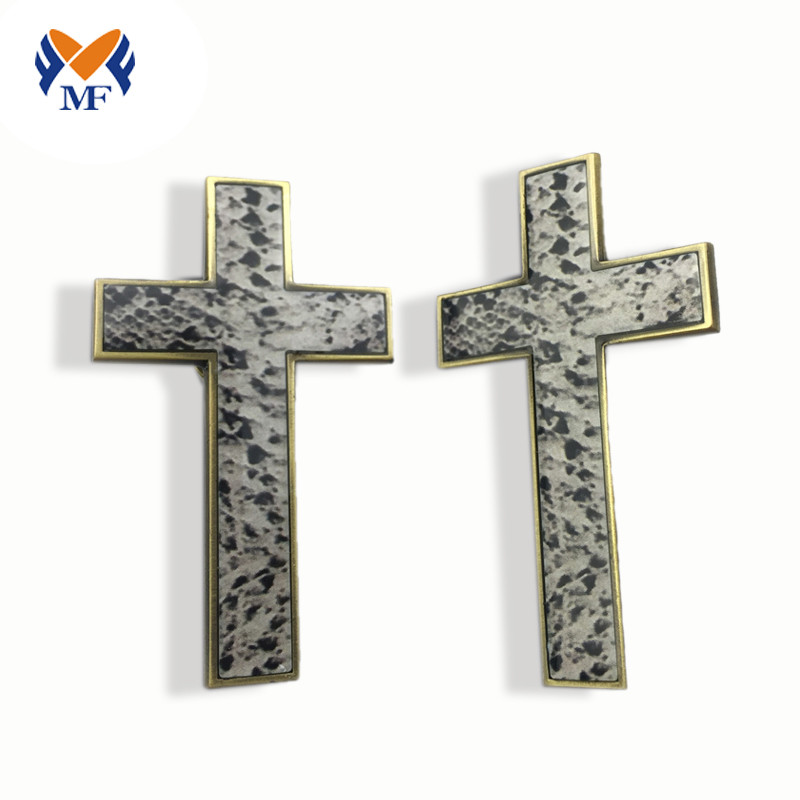 Epoxy printing metal cross pin badge for nurse