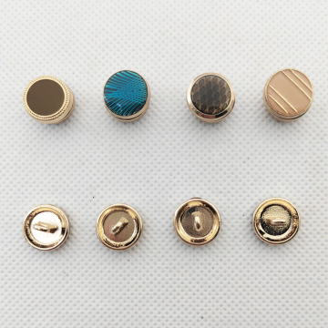 China Direct: Stylish Plastic Sewing Shank Buttons for Shirts