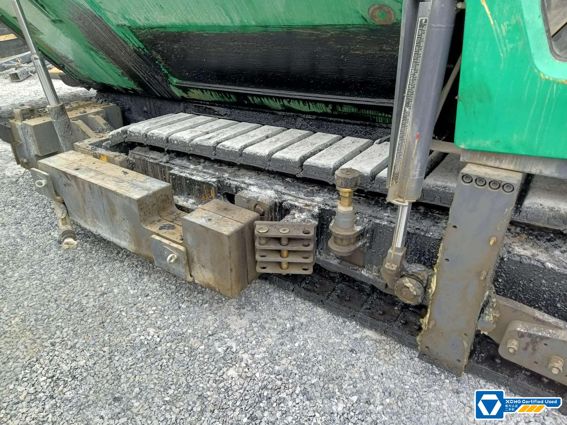 used-paver-machinery