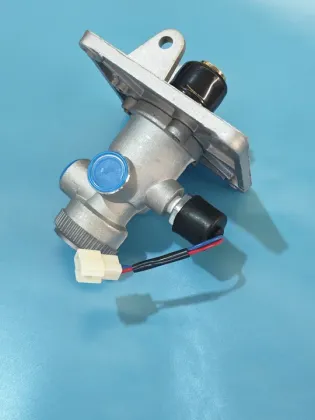 Foot Brake Valve with Brake Light Switch LG50 (60F)
