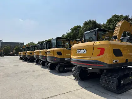 New 6-ton crawler excavator Xe60 small excavator