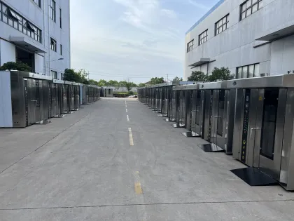 Automated Bread Bakery Equipment - Bakers Pride Diesel Rotary Rack Oven (16 Trays)