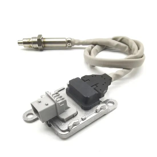 NOX Nitrogen Oxygen Sensor A0101538128 for Benz Detroit Diesel - YOUPARTS