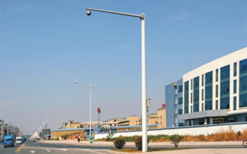 Traffic Light Pole