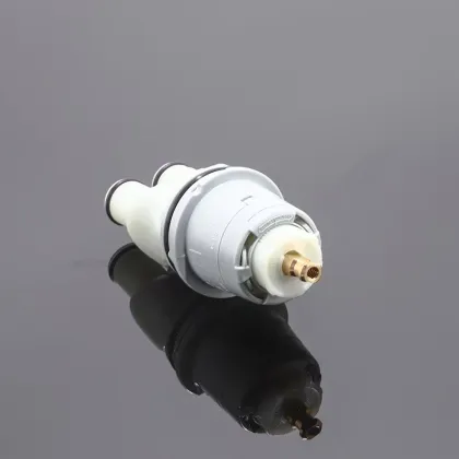 Copper constant temperature regulating valve core