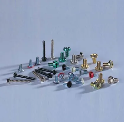 Twin thread wood screws cutting screws