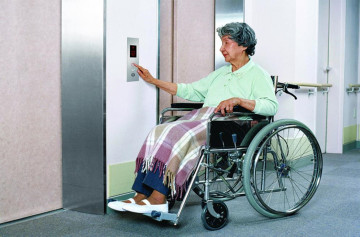 Hospital bed lift / hospital bed lift elevator