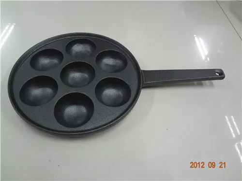 Cast Iron Cake Mould