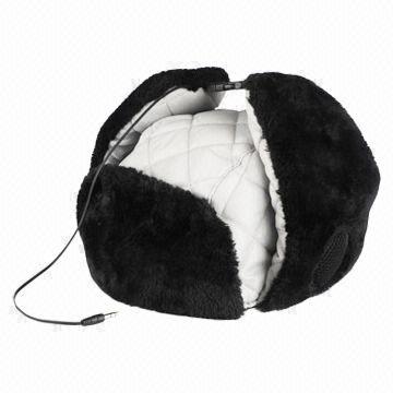 Winter hat with headphones