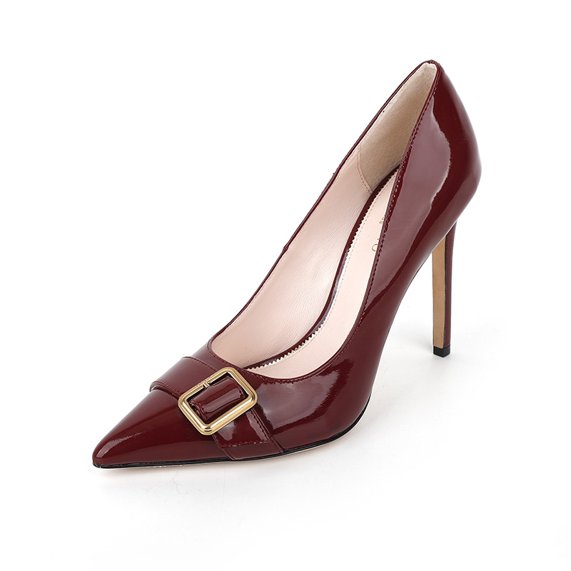 Fashionable Japanese style buckle pointed sandals