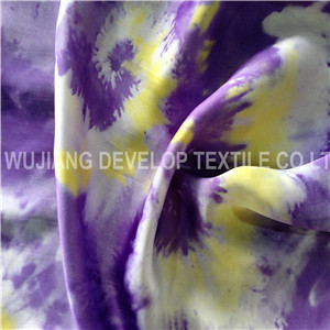 Polyester Chiffon Satin Fabric with Digital Print (DT5025)