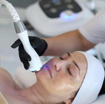 Cryo Facial and Electroporation Machine for Wrinkle Removal